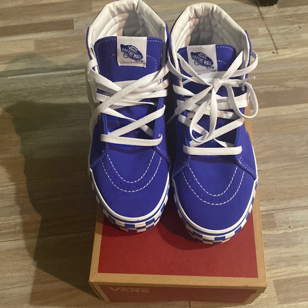 Vans sneakers